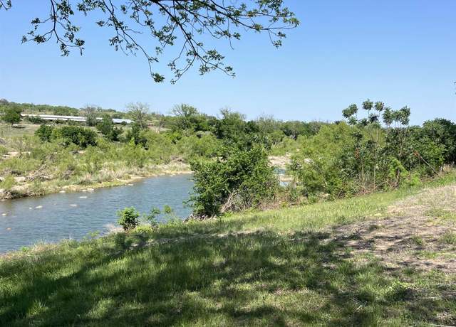 Property at 609 E Main St, Llano, TX 78643