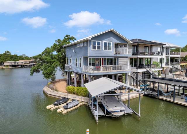 Property at 1595 Glencove Dr, Kingsland, TX 78639, 4 beds, 3 baths