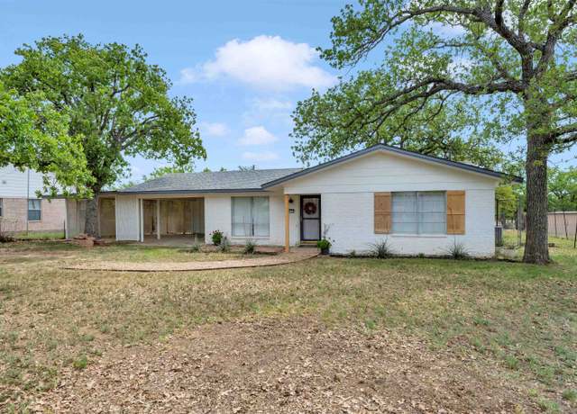 Property at 111 Cr 146, Burnet, TX 78611, 2 beds, 1 bath