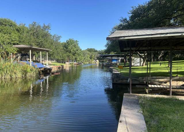 Property at 111 W Lakeshore Dr, Sunrise Beach, TX 78643, 2 beds, 1 bath