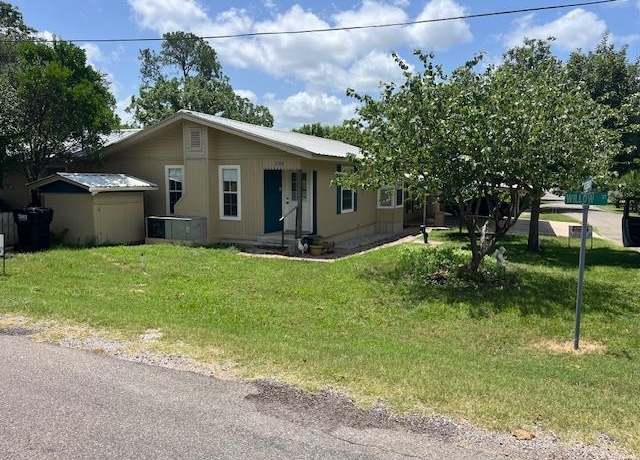 Property at 200 Willow St, Tow, TX 78672, 3 beds, 2 baths