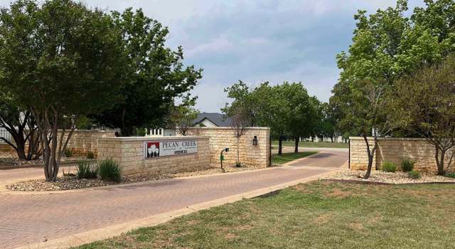 Photo of 104 Mccullough Ct, Horseshoe Bay, TX 78657