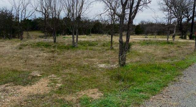 Photo of 205 Comanche Dr, Burnet, TX 78611