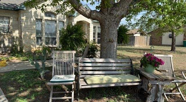 Photo of 112 Penguin St, Marble Falls, TX 78654