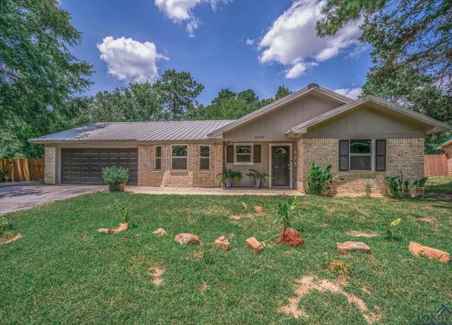 Property at 1095 Melinda Ln, Tatum, TX 75691, 3 beds, 2 baths
