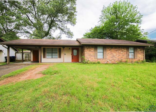 Property at 1216 America Dr, Longview, TX 75604, 3 beds, 2 baths