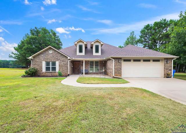 Property at 1205 Locust Rd, Gilmer, TX 75645, 4 beds, 2.5 baths