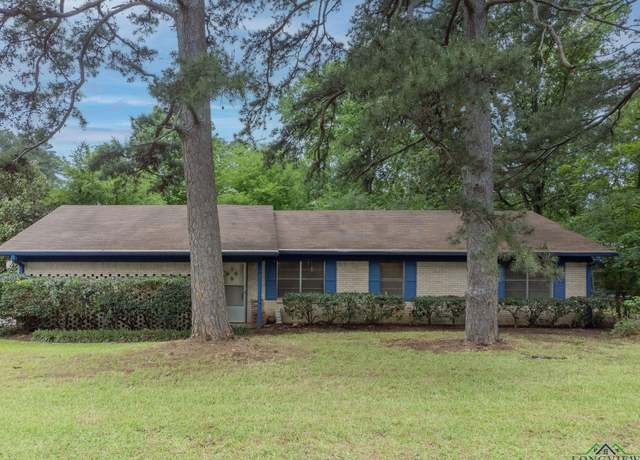 Property at 1201 Baxley Ln, Longview, TX 75604, 3 beds, 2 baths