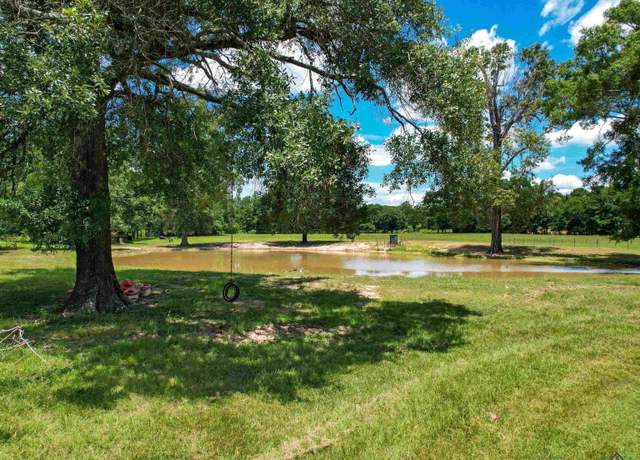 Property at 1485 Lilac Ln, Gilmer, TX 75644, 3 beds, 2 baths