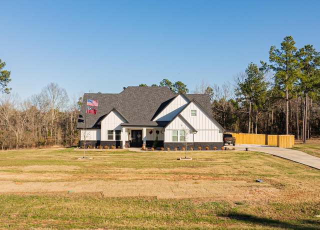 Property at 148 Eagle Crk, Diana, TX 75640, 5 beds, 2.5 baths