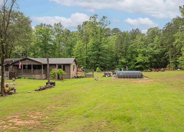 Property at 272 Seminole Loop, Jefferson, TX 75657, 3 beds, 2 baths