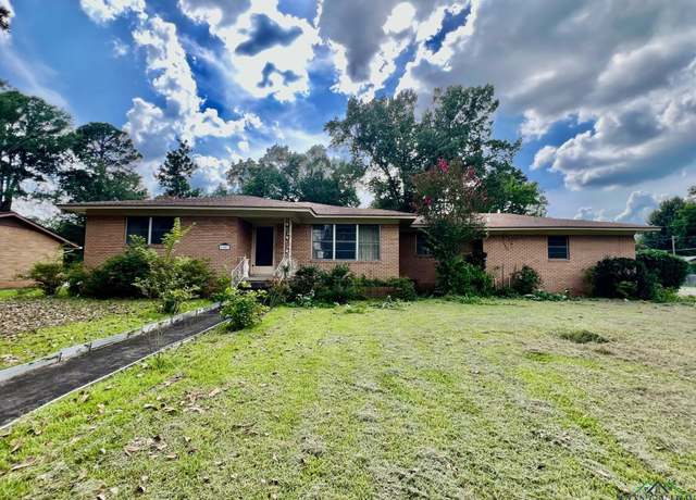 Property at 1507 Willow Oak Dr, Longview, TX 75601, 3 beds, 2 baths