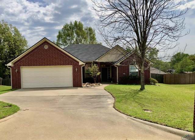 Property at 802 Jack Ct, Longview, TX 75601, 3 beds, 2 baths