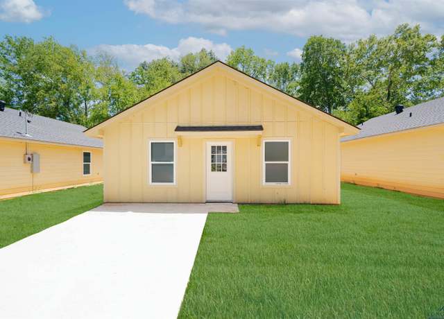 Property at 808 Walnut St, Longview, TX 75602, 3 beds, 2 baths