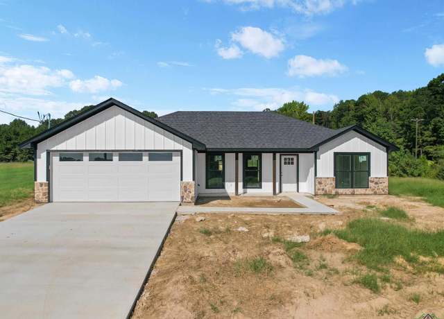 Property at 808 Pr 3168, Gilmer, TX 75645, 3 beds, 2 baths