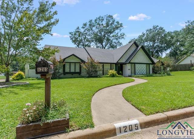 Property at 1205 Dogwood St, Gilmer, TX 75644, 4 beds, 2 baths