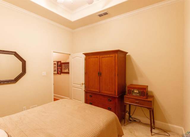 Property at 7120 Holly Square Ct, Tyler, TX 75703, 3 beds, 2 baths