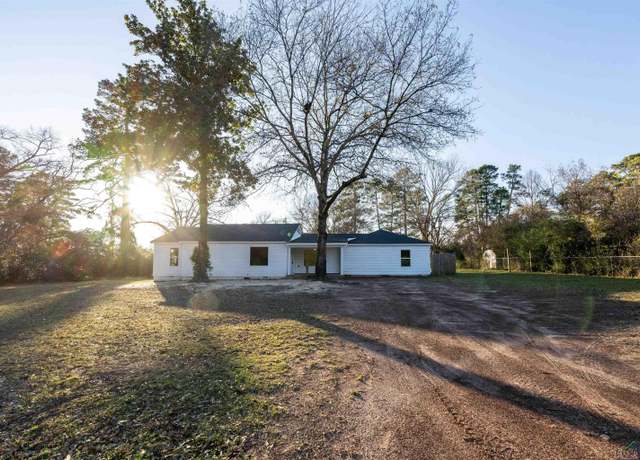 Property at 709 Duncan St, Longview, TX 75604, 3 beds, 2 baths