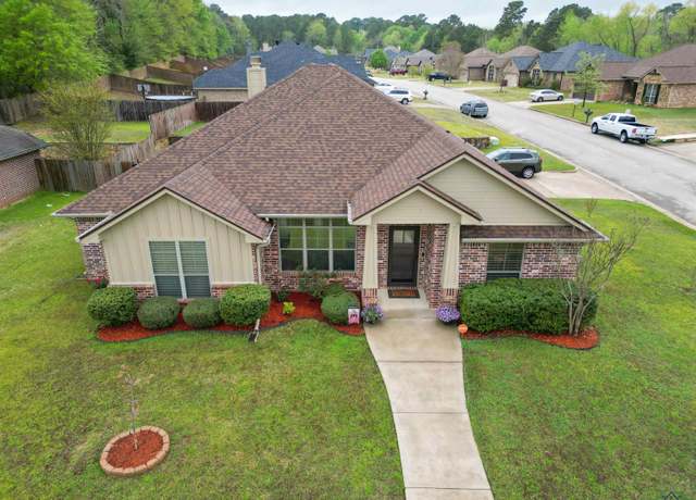 Property at 171 Labrador Ln, Hallsville, TX 75650, 4 beds, 2 baths