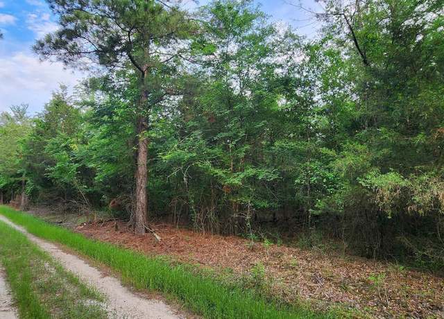 Property at Cr3230, Clarksville, TX 75426