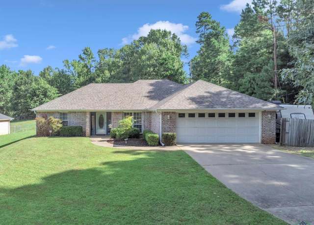 Property at 3900 Brent Rd, Longview, TX 75604, 3 beds, 2 baths