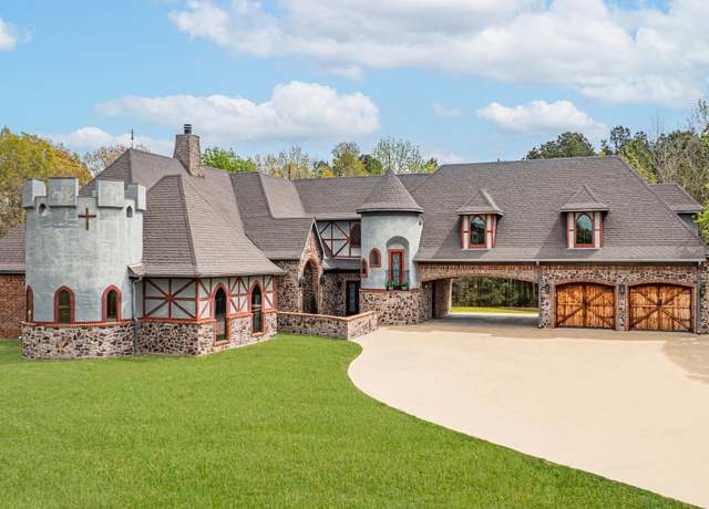 Property at 4721 Bobwhite Rd, Gilmer, TX 75645, 3 beds, 3 baths