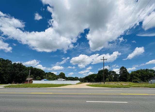 Property at 6009 W Marshall Ave, Longview, TX 75604