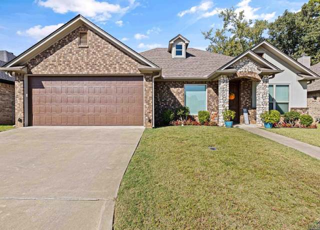 Property at 107 Champions Dr, Hallsville, TX 75650, 3 beds, 2 baths