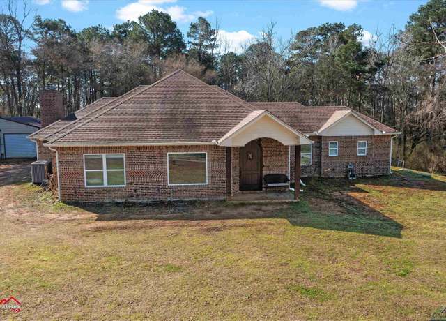 Property at 1148 E Cr 3138, Mount Enterprise, TX 75681, 3 beds, 2 baths