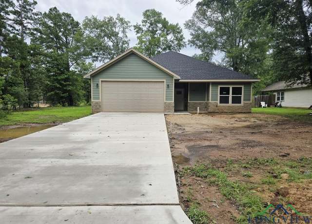 Property at 1406 Commerce, Kilgore, TX 75662, 3 beds, 2 baths