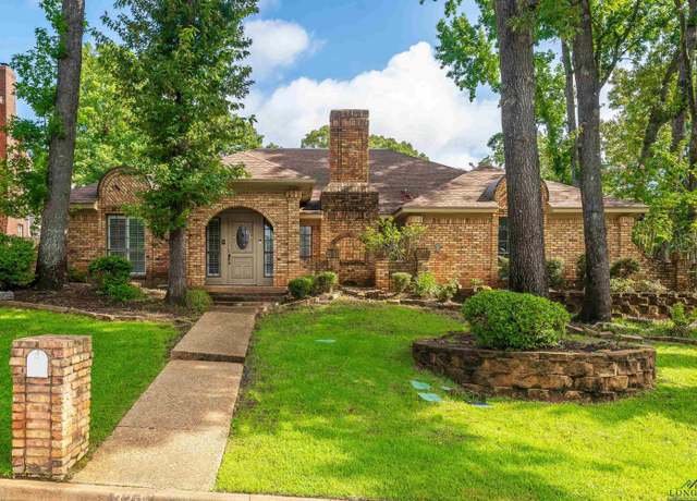 Property at 3219 Crenshaw St, Longview, TX 75605, 4 beds, 3 baths