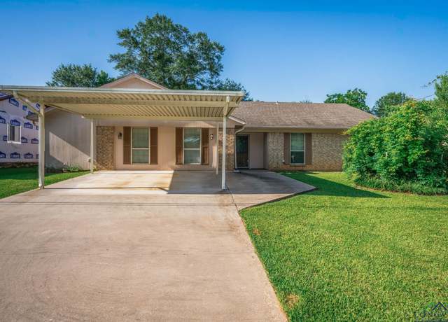 Property at 157 Ridge Ln, Kilgore, TX 75662, 3 beds, 2 baths