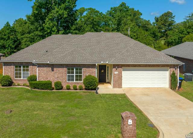 Property at 107 Lakeway Ln, Longview, TX 75604, 3 beds, 2 baths