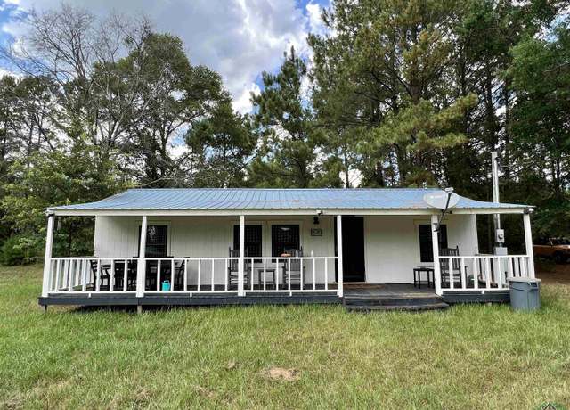 Property at 1570 Cr 2349, Marietta, TX 75566, 2 beds, 1 bath