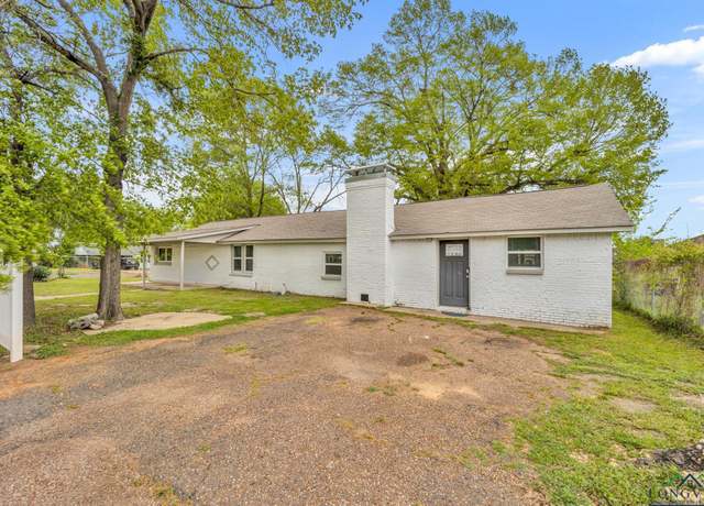Property at 310 W Grand Ave, Longview, TX 75604, 3 beds, 2 baths