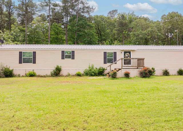 Property at 370 Cross Creek Rd, Longview, TX 75602, 3 beds, 2 baths