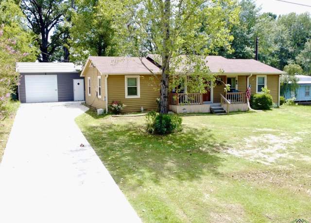 Property at 418 Post Oak Rd, Hallsville, TX 75650, 3 beds, 2 baths