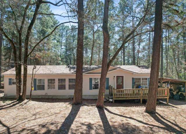 Property at 9810 Fm 161 North, Naples, TX 75656, 3 beds, 2 baths