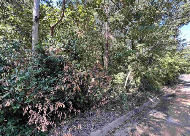 Property at 521 Wood St, Gladewater, TX 75647