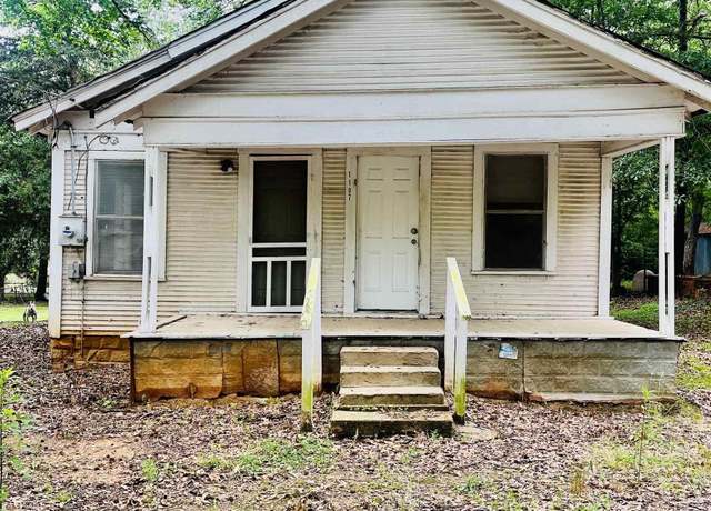 Property at 1107 Sanford, Marshall, TX 75670, 2 beds, 1 bath