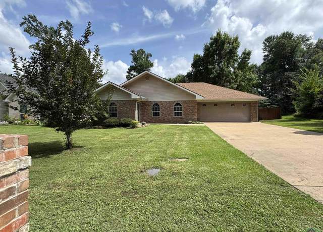 Property at 126 E Hoyt Dr, Longview, TX 75601, 3 beds, 2 baths