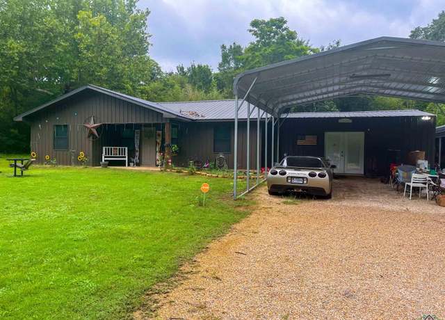 Property at 109 Shiloh St, Maud, TX 75567, 3 beds, 2 baths