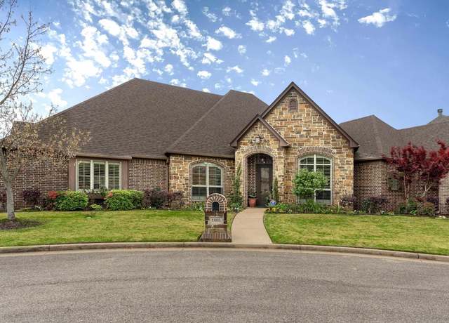 Property at 1008 Chateau Ct, Longview, TX 75604, 3 beds, 3 baths