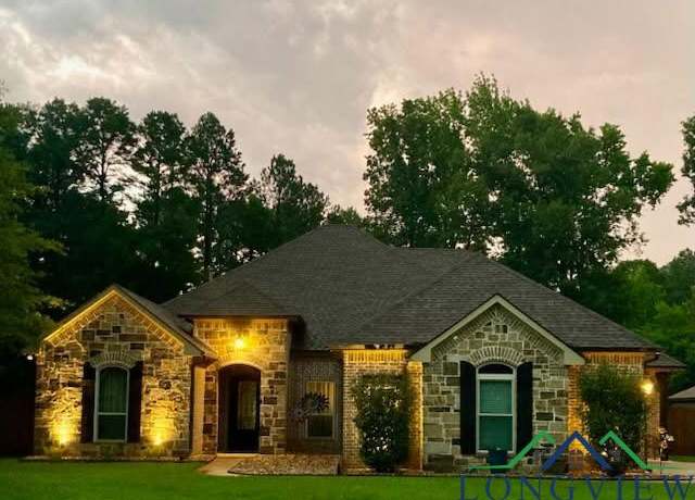 Property at 282 W Burton Dr, Longview, TX 75603, 4 beds, 3 baths