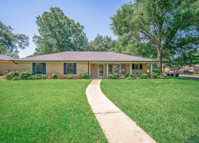 Property at 1800 N Shenandoah Ct, Longview, TX 75605, 3 beds, 2 baths