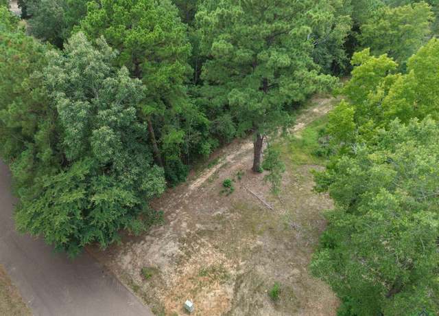 Property at 1075 Lee Island Rd, Marshall, TX 75670
