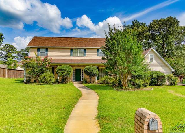 Property at 2602 Northhaven Dr, Longview, TX 75605, 3 beds, 2.5 baths