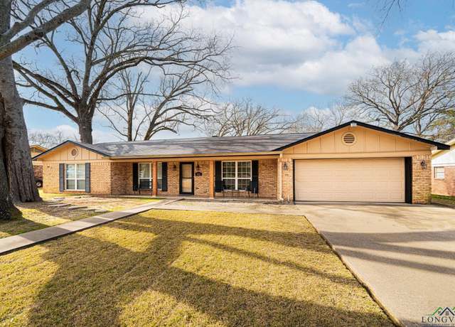Property at 411 Delano St, Longview, TX 75604, 3 beds, 2 baths