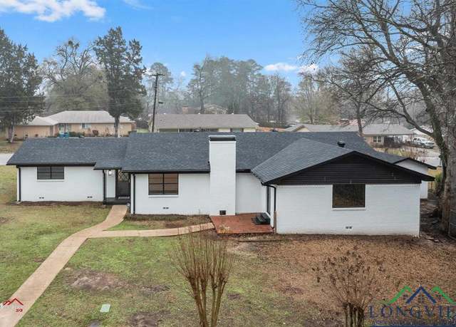 Property at 206 Village, Henderson, TX 75654, 4 beds, 2 baths