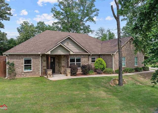 Property at 280 Towering Oaks Ln, Longview, TX 75602, 3 beds, 2 baths